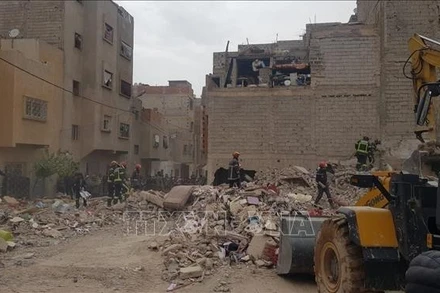 Maroc: Hai tòa nhà đổ sập làm nhiều người thương vong