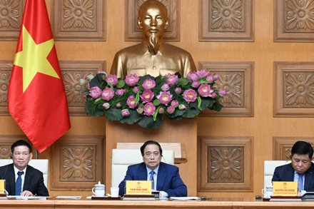 Thủ tướng Chính phủ Phạm Minh Chính chủ trì tọa đàm với các tập đoàn, doanh nghiệp lớn của Nhật Bản. (Ảnh: TRẦN HẢI)