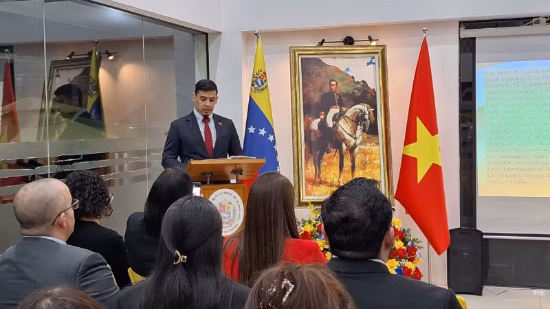 Đại sứ Đặc mệnh toàn quyền Venezuela tại Việt Nam Juan Carlos Fernandes Juárez khẳng định tầm quan trọng của quan hệ ngoại giao Việt Nam-Venezuela. (Ảnh: KHẮC KIÊN)