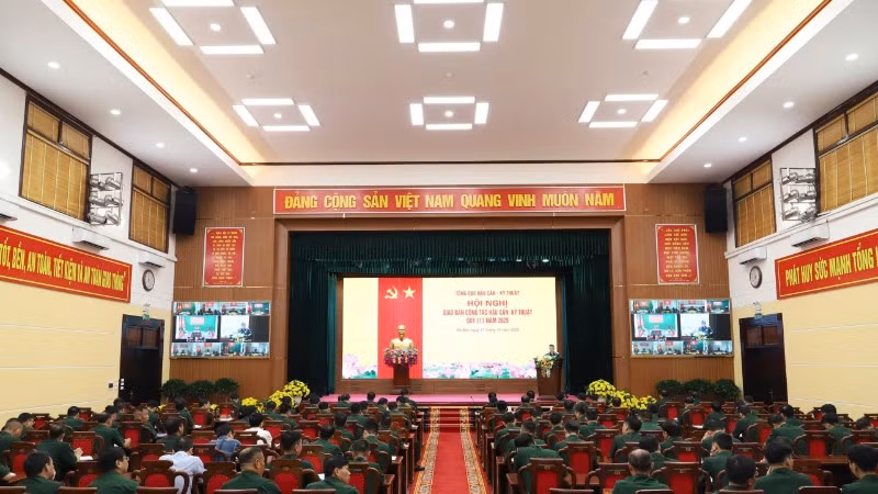 Toàn cảnh hội nghị.