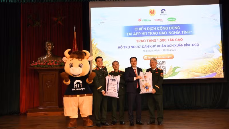 Lễ phát động chiến dịch cộng đồng “Tải ứng dụng Hi1-Trao gạo nghĩa tình”