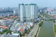 [Video] Xem xét thí điểm không công chứng giao dịch bất động sản hợp đồng tặng cho