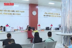 [Video] TP Hồ Chí Minh vận hành bộ máy hành chính trơn tru trong ngày đầu tháng 7