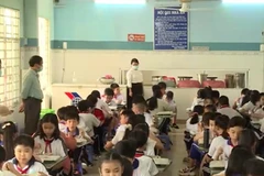 [Video] Hà Nội yêu cầu xây dựng các tiêu chí lựa chọn đơn vị cung cấp suất ăn bán trú