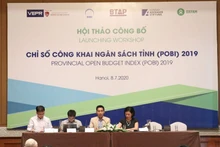 Ban chủ trì hội thảo.