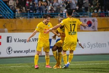 HAGL tiếp tục chiếm ngôi đầu. (Ảnh: HAGL FC)