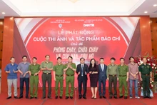 Các đại biểu tham dự phát động cuộc thi. Ảnh: VGP.