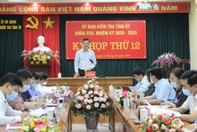 Đồng chí Trần Quang Minh, Ủy viên Ban Thường vụ Tỉnh ủy, Chủ nhiệm Ủy ban Kiểm tra Tỉnh ủy Hà Giang chủ trì một phiên họp.