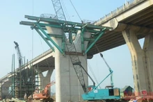 Cầu Vĩnh Tuy 2 đang dần thành hình. 
