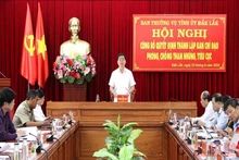 Đồng chí Nguyễn Đình Trung, Bí thư Tỉnh ủy, Trưởng Ban Chỉ đạo phòng, chống tham nhũng, tiêu cực tỉnh Đắk Lắk phát hiểu tại hội nghị công bố quyết định thanh lập Ban Chỉ đạo. Ảnh: Lê Thành.