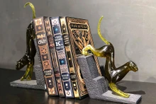 Bộ 4 tiểu thuyết của tác giả Mario Puzo mới phát hành. (Ảnh: Đông A Books)