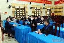 Bí thư Tỉnh ủy Tuyên Quang Chẩu Văn Lâm làm việc với lãnh đạo Công ty TNHH MSA YB về tình hình dịch bệnh Covid-19.