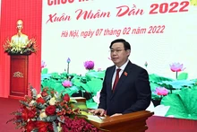 Chủ tịch Quốc hội Vương Đình Huệ phát biểu tại buổi gặp mặt. (Ảnh: DUY LINH)