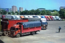 Hàng hóa tập kết tại Cửa khẩu Kim Thành (Lào Cai).