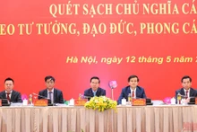 Các đồng chí chủ trì hội thảo. (Ảnh: Thành Đạt)