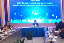 Quang cảnh buổi họp báo.