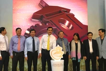 Ban Tổ chức giới thiệu (ra mắt) bộ nhận diện Giải thưởng “Thương hiệu Vàng TP Hồ Chí Minh”.