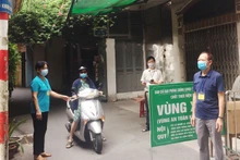 Nhờ làm tốt công tác dân vận, Hà Nội đã nhận được sự ủng hộ, đồng thuận cao của người dân trong phòng, chống Covid-19.