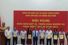 Các thành viên Ban Chỉ đạo 35 Đảng ủy Khối các cơ quan Trung ương nhiệm kỳ 2020-2025.
