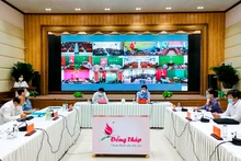 Giám đốc Sở Giáo dục và Đào tạo Đồng Tháp phát biểu tại phiên họp UBND tỉnh thường kỳ tháng 9 và 9 tháng đầu năm.