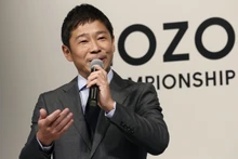 Ông Yusaku Maezawa. Ảnh: AP.