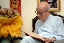 Giáo sư - Anh hùng lao động thời kỳ đổi mới Vũ Khiêu. (Ảnh: Internet)