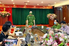 Thượng tá Tô Anh Dũng, Phó Cục trưởng C06, Bộ Công an thông tin về việc triển khai một số phần mềm hỗ trợ phòng, chống dịch.