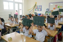Một giờ học của các bé lớp 1. (Ảnh: Minh Hà)