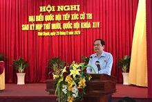 Chủ tịch Ủy ban Trung ương MTTQ Việt Nam phát biểu với cử tri huyện Vĩnh Thạnh. Ảnh: THANH TÂM