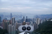 "Bong bóng du lịch" giữa Singapore-Hồng Kông (Trung Quốc) đã phải tạm hoãn do số ca Covid-19 tại Hồng Kông gia tăng (Ảnh: REUTERS)