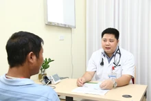 Tê chân, chuột rút về chiều, đừng bỏ qua bệnh lý này