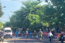 Phong tỏa khu dân cư trên đường Nguyễn Thái Học.