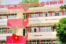 Hạ điểm chuẩn lớp 10 Trường chuyên Khoa học xã hội và Nhân văn