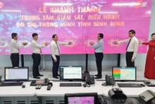 Khai trương Trung tâm Giám sát, điều hành đô thị thông minh tỉnh Bình Định.