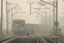 Thủ đô New Delhi bị ô nhiễm khói bụi. (Ảnh: Reuters)