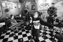 Tùng Dương phiêu cùng Tuấn Nam trước đêm Fusion Jazz tối 16-8.