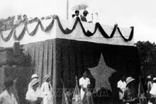 Chủ tịch Hồ Chí Minh đọc Bản tuyên ngôn độc lập, ngày 2-9-1945. Ảnh tư liệu TTXVN