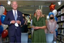 Ông Joe Biden và vợ sau khi Đại hội toàn quốc của đảng Dân chủ Mỹ chính thức đề cử ông làm ứng viên tham gia tranh cử Tổng thống Mỹ năm 2020.