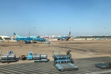 Sân bay Tân Sơn Nhất.