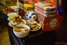 Món Tết “nhà làm”