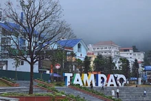Một người tử vong ở thị trấn Tam Đảo, phong tỏa khách sạn, lấy mẫu xét nghiệm Covid-19