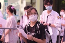 Thí sinh tại Kỳ thi vào lớp 10 Trường chuyên Khoa học Tự nhiên. Ảnh: VNU
