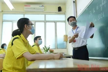 Hà Nội diễn tập phương án có thí sinh nghi mắc Covid-19 trong kỳ thi