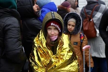 Người tị nạn Ukraine đi sơ tán đến Przemysl, Ba Lan, ngày 7/3/2022. (Ảnh: Reuters)