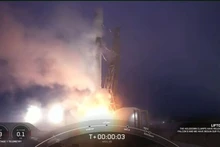 Tên lửa SpaceX Falcon phóng vệ tinh do thám NROL-85 từ Căn cứ Lực lượng Không gian Vandenberg ở California ngày 17/4. (Ảnh: SpaceX)