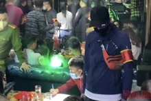 Lực lượng chức năng kiểm tra quán bar phát hiện nhiều khách dương tính với chất ma tuý.