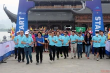 Các vận động viên tham gia Giải marathon Vì An toàn giao thông năm 2022 tại chùa Tam Chúc. (Ảnh: Đào Phương)