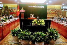 Quang cảnh TP Hải Phòng họp trực tuyến phòng, chống dịch Covid-19. 
