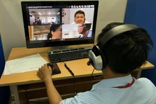 Hoạt động tại phiên giao dịch việc làm trực tuyến năm 2020 (Ảnh: HCES)
