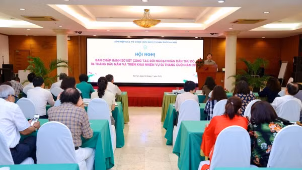 Quang cảnh hội nghị. 